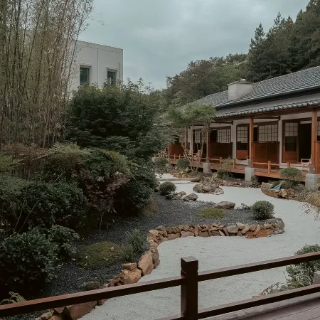 XINGSAM JIELU VILLA