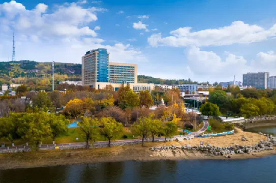 Zouping Weiqiao Narada Grand Hotel