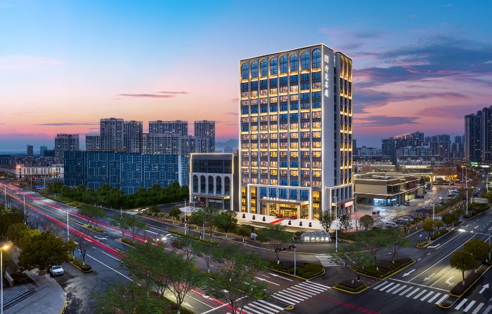Maison New Century Hotel Xisheng Lu'an