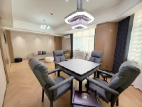 Qianjiang Gaoya Meiju Hotel
