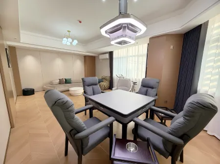 Qianjiang Gaoya Meiju Hotel