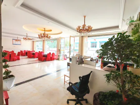 Rongcheng Hotel Отели рядом с достопримечательностью «Weise Temple»