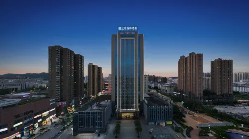 LANOU INTERNATIONAL HOTEL Hotels in Qujing