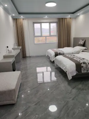 Burqin Maitian Homestay (Chonghuer Town) Hotel in zona Chong Hu'erzhen Passenger Transport Terminal