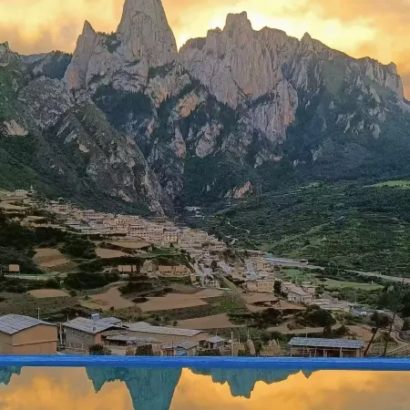 Zhagana Cloud Guesthouse