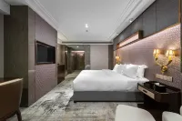 Hill Hotel (Chongqing Jiefangbei Hongyadong Branch)