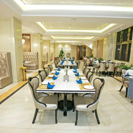 Huafeng Hotel