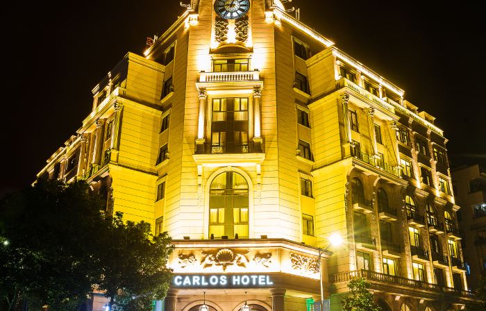 Carlos Hotel (Qingtian high speed railway station store)