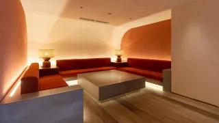 0206z120008cmvdo764C2 R 320 180 R5 D