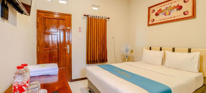 Guesthouse Nusa Indah Syariah 2 Hotels in Junrejo