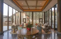 Julong Guniujiang Resort