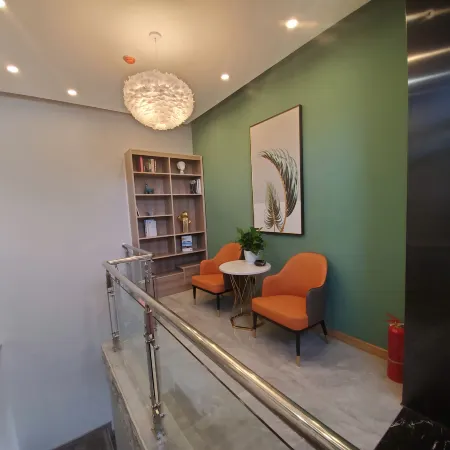 Qin Yunrun Light Luxury Homestay