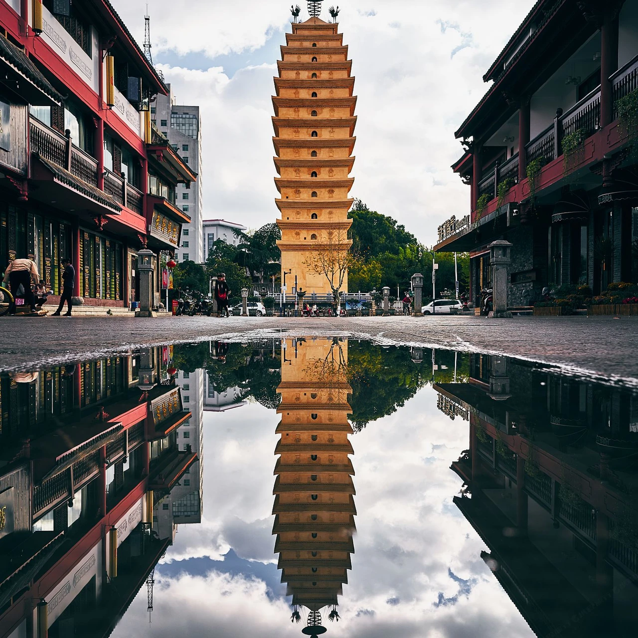<h1>昌宏西路站附近住宿飯店推薦</h1>