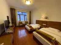 Yanjingzhumulangma Hotels near Yanjing Catholic Church