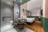 LUXE.HOTEL Hotels near Shuli Grain & Oils Shop