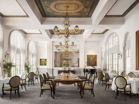 Raffles Hotel le Royal