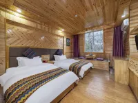 Jiuzhaigou Xintaoge Collector Inn 주자이거우 호텔