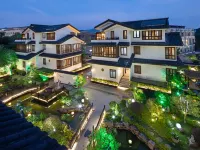 Jiujiantang Shanshui Yuanlin Health Villa Hotels near Jade Maiden Peak Scenic Area