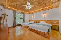 See Nanshan Homestay in Kunming Отели рядом с достопримечательностью «Yunnan Vocational and Technical College of Agriculture Multi-media Classroom (Three)»