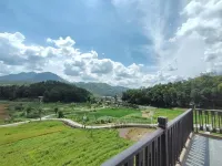 Huahai Inn Guesthouse