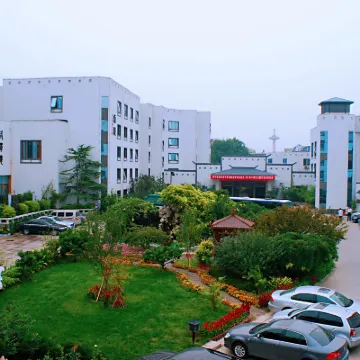 โรงแรมปักกิ่งโพสต์แอนด์เทเลคอมคอนเฟอเรนซ์เซ็นเตอร์ โรงแรมใกล้อุทยานหยวนหมิงหยวน