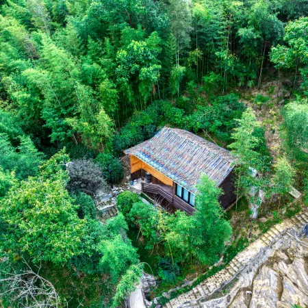 Shiyuan Homestay, Lushantan Отели рядом с достопримечательностью «Shanhuling»