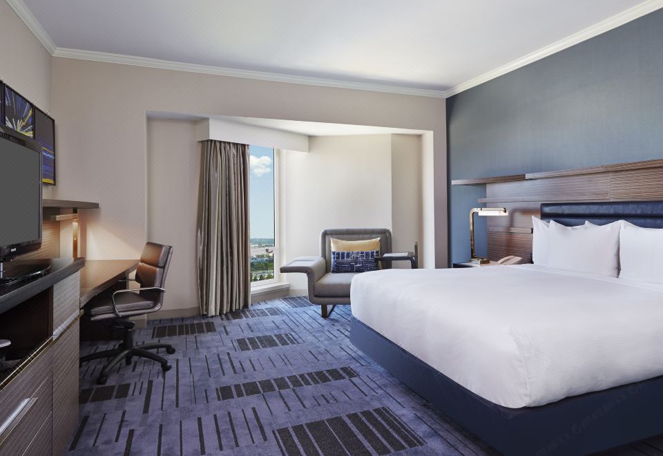 3. 힐튼 뉴어크 에..