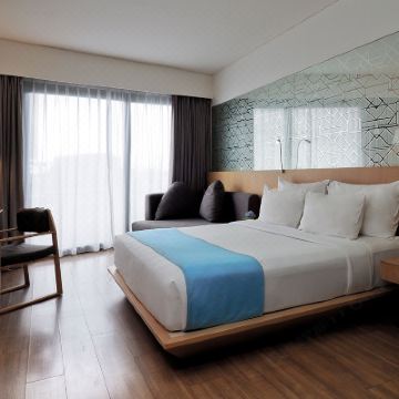 Ize Seminyak - Hotel Bintang 4 Di Bali