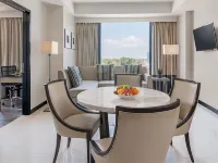 Seda Atria Iloilo Các khách sạn gần Khu phức hợp Smallville
