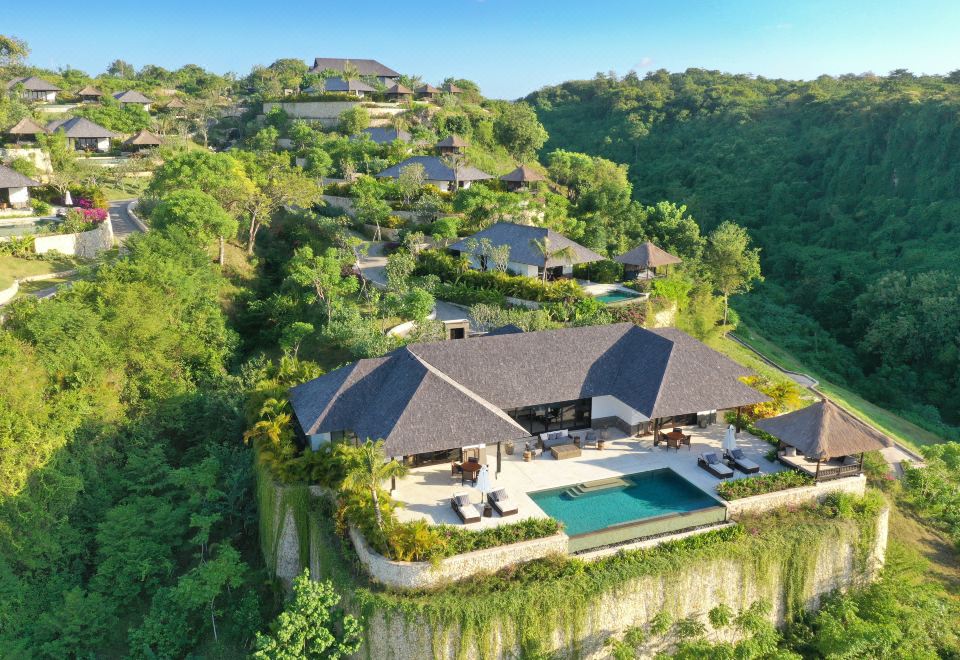 래플스 발리 객실 전경