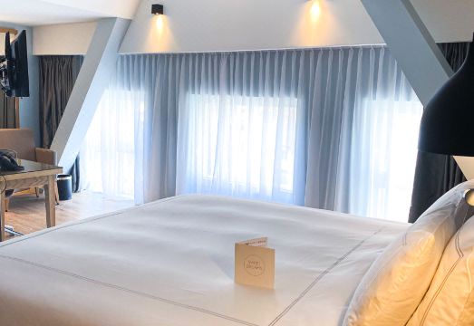 스위소텔 럭셔리 베딩