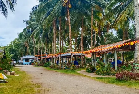 RedDoorz @ St. Anthony Beach Resort Отели в г. Баламбан