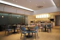 Magnotel Hotel of Fangxian Pedestrian Street Hotels in Fang County