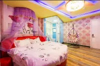 Jun Yue Hotel (Zhengzhou Erqi Square Dennis David City)