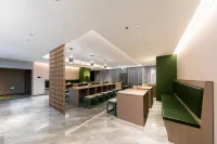 曼居飯店（舟山新城萬達店） - 機場接送