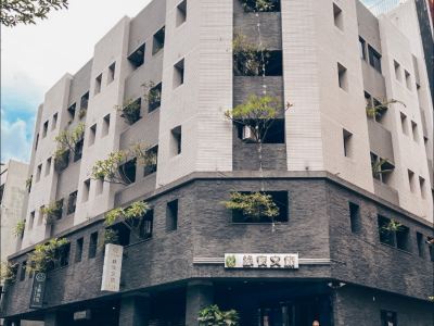 Greenight Hotel