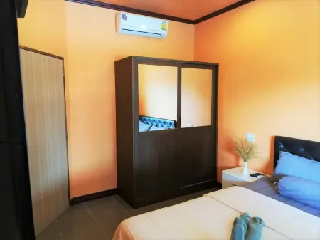 Phurafa Resort Отели в г. Такуа Тунг