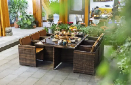 Hanya Ge · Boutique Holiday Homestay