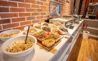 Manhattan Hotel - Desayuno