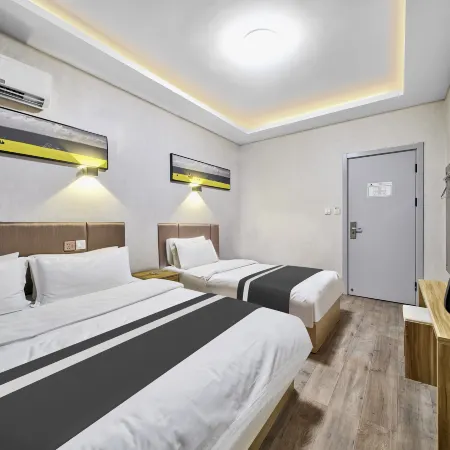 100 Inn Liangpin Hotel (Luan County Railway Station)
