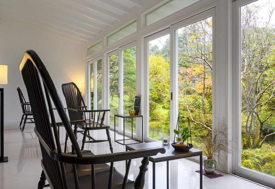 1. 마츠자카야 혼텐..