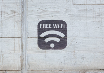 Hotels with: Wi-Fi
