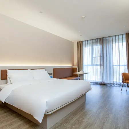 HanTing Hotel (Fuyang Wuyue Plaza)