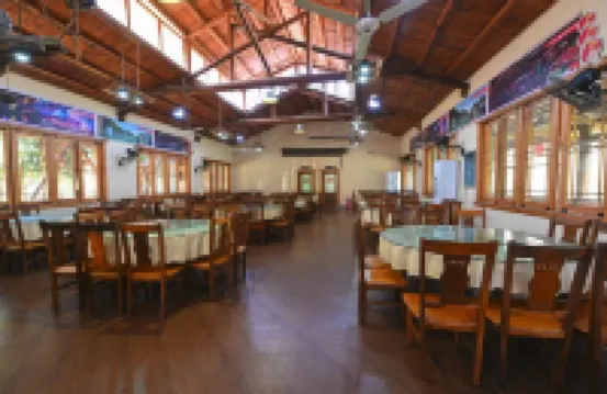 Qingyuan Lianzhou Longtan Holiday Homestay