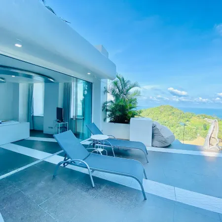 Samui Sky Pool Villa