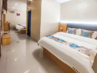 Shibing  Hongxin  Business Hotel - balcony