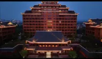 Rongshui style Miaoxiang hotel Отели рядом с достопримечательностью «Площадь народного общения в Тунг-Ма»
