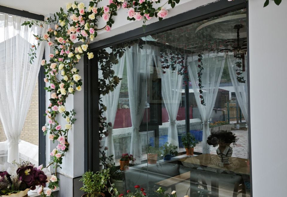 1. 탕구미위안 홈스..