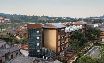 Dingnan County Blossoming in Order Bula Hotel