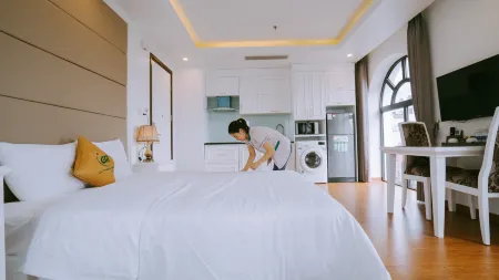 GM International Hotel and Apartment Отели рядом с Аэропорт Катби